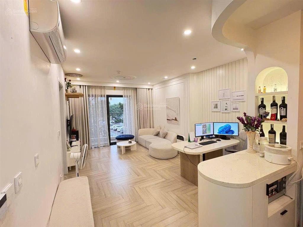Bán cc le grand jardin sài đồng 85 m2  2 pn  2 vs giá 5,9 tỷ ctl mạnh