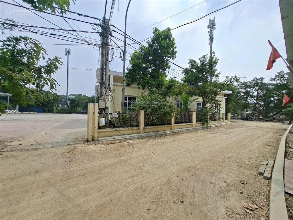 Siêu phẩm gia lâm giá chốt nhà 67 m  3 tầng thêm thùng sơn là đẹp giá 4,5 tỷ ctl sâu