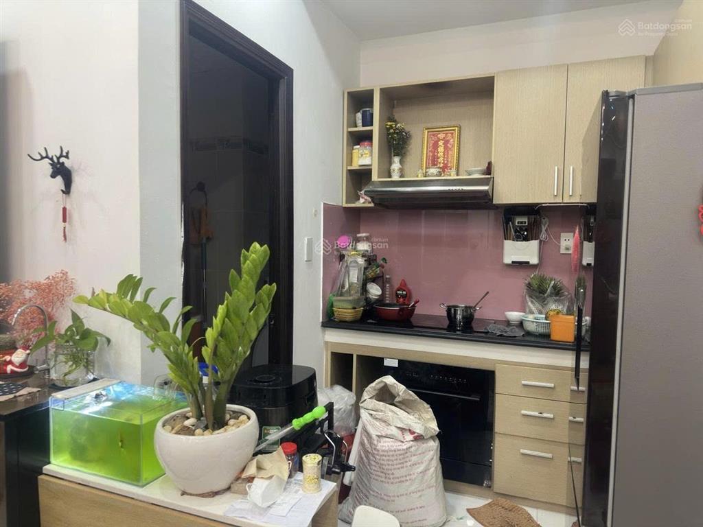 E cư dân bán nhanh căn 2 pn 2 wc sổ sẵn 1900 có bớt