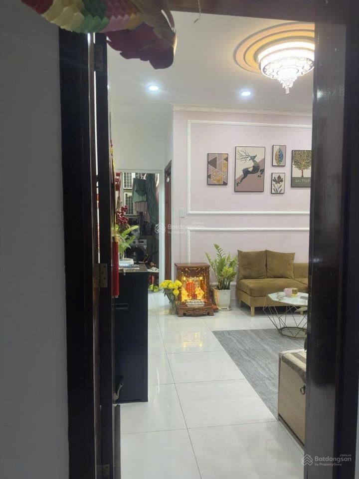 E cư dân bán nhanh căn 2 pn 2 wc sổ sẵn 1900 có bớt