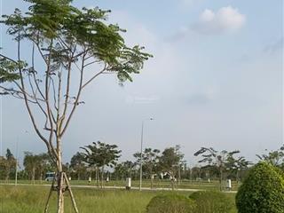 Chính chủ bán đất 96m2 khu dân cư khép kín, shr, giá 2,3 tỷ, thuận tiện di chuyển về tp. hcm