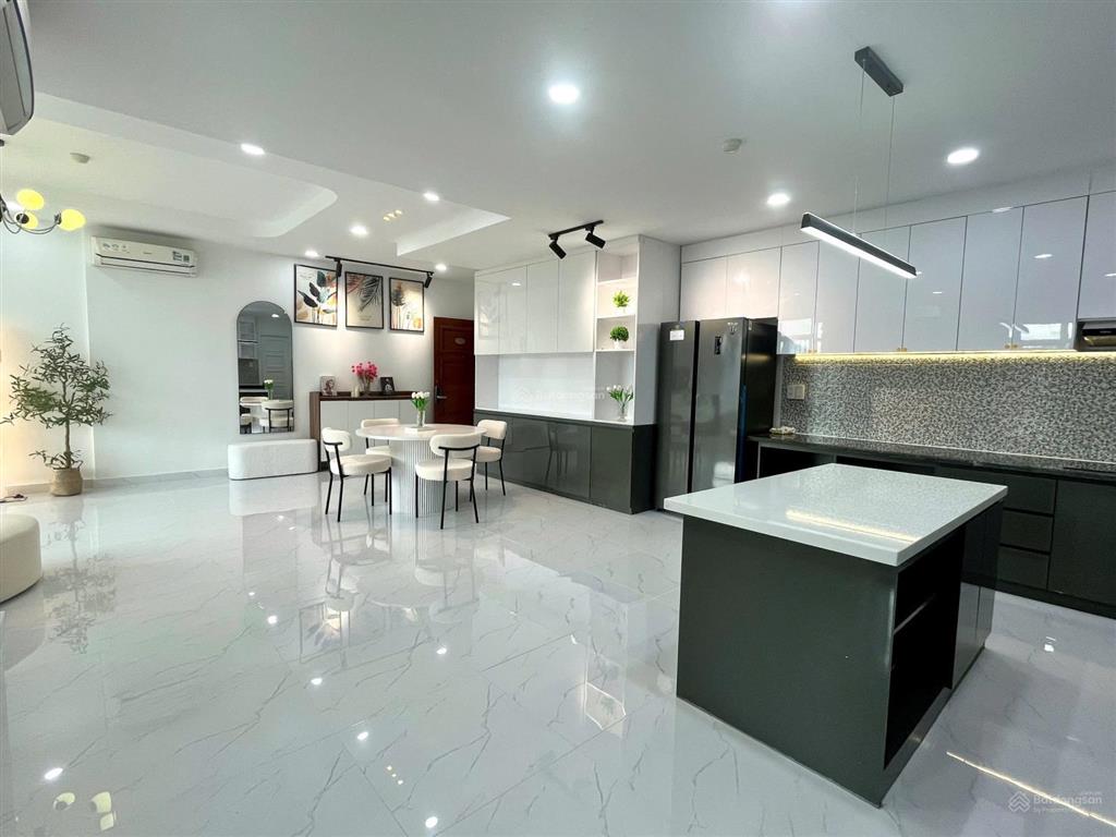 Hàng hiếm nguyễn hữu thọ căn 129m2 tầng cao, sổ hồng, giá tốt chốt nhanh 3pn 2wc chỉ 5,65 tỷ