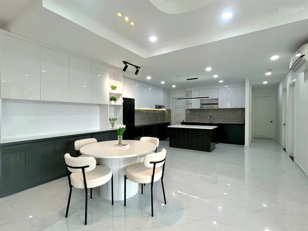 Hàng hiếm nguyễn hữu thọ căn 129m2 tầng cao, sổ hồng, giá tốt chốt nhanh 3pn 2wc chỉ 5,65 tỷ