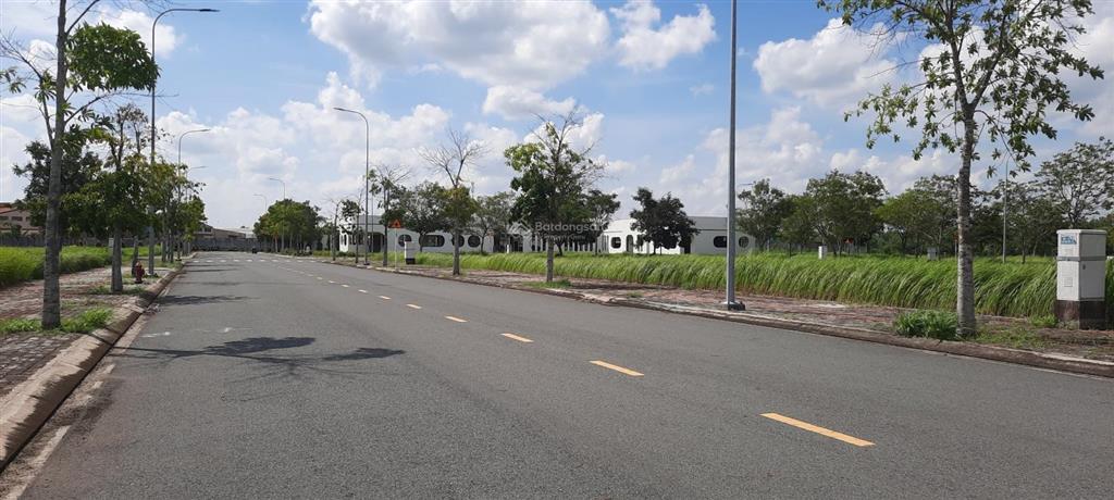 Cần bán nhanh lago centro dt 83m², giá 1,1 tỷ. sổ đỏ sang tên ngay, nền thoáng mát ngay kênh đào