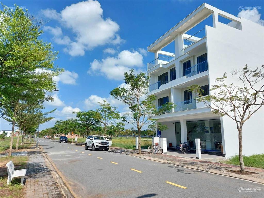 Cần bán nhanh lago centro dt 83m², giá 1,1 tỷ. sổ đỏ sang tên ngay, nền thoáng mát ngay kênh đào