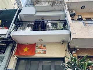 Chính chủ bán căn hộ dịch vụ,đang cho thuê 30triệu/tháng ,5 tầng nguyễn trọng tuyển,pn,9 phòng ngủ