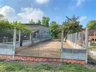 Bán đất củ chi 186m2 (ngang 6x31) cách ql 22 100m  giá 700tr , bớt lộc cho khách mua đầu năm, shr