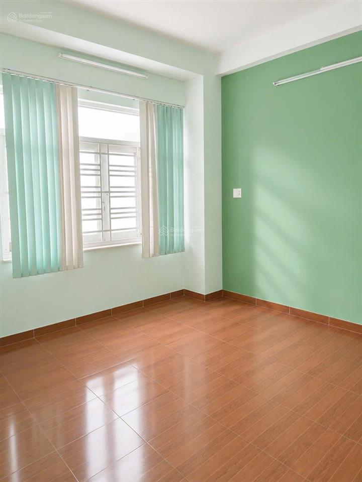Cho thuê nhà phố kdc làng đại học khu ac nhà bè