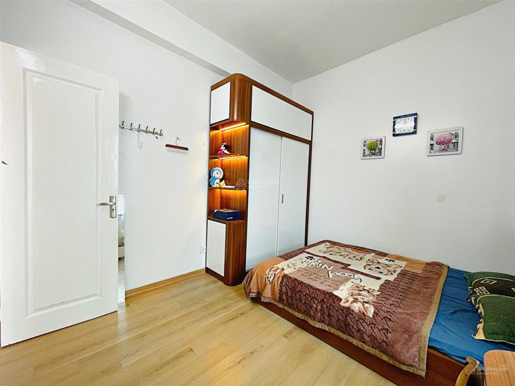 Giảm giá sâu chỉ nhỉnh 4 tỷ sở hữu ngay 3 ngủ đẹp long lanh, 74m2 tại ct12a kim văn kim lũ.