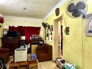 Tập thể phố trung tâm. căn nguyên bản 3 phòng ngủ
