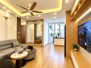 Chung cư a14  mạc thái tổ  sổ đỏ 55 m2