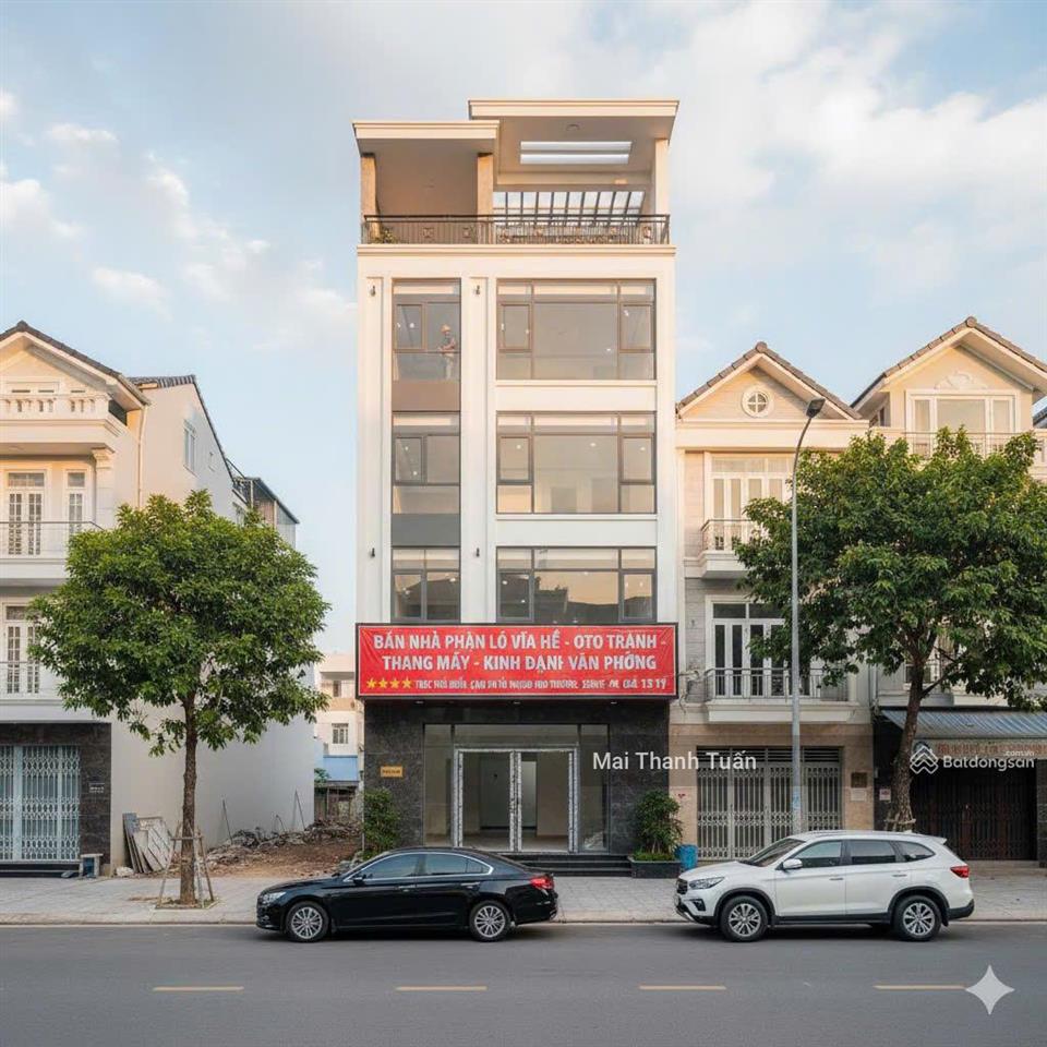 Vị trí kim cương 1 căn duy nhấtđức diễn, cầu diễnvỉa hè đá bóng,dt55mx6t,mt=4m,12.9ty