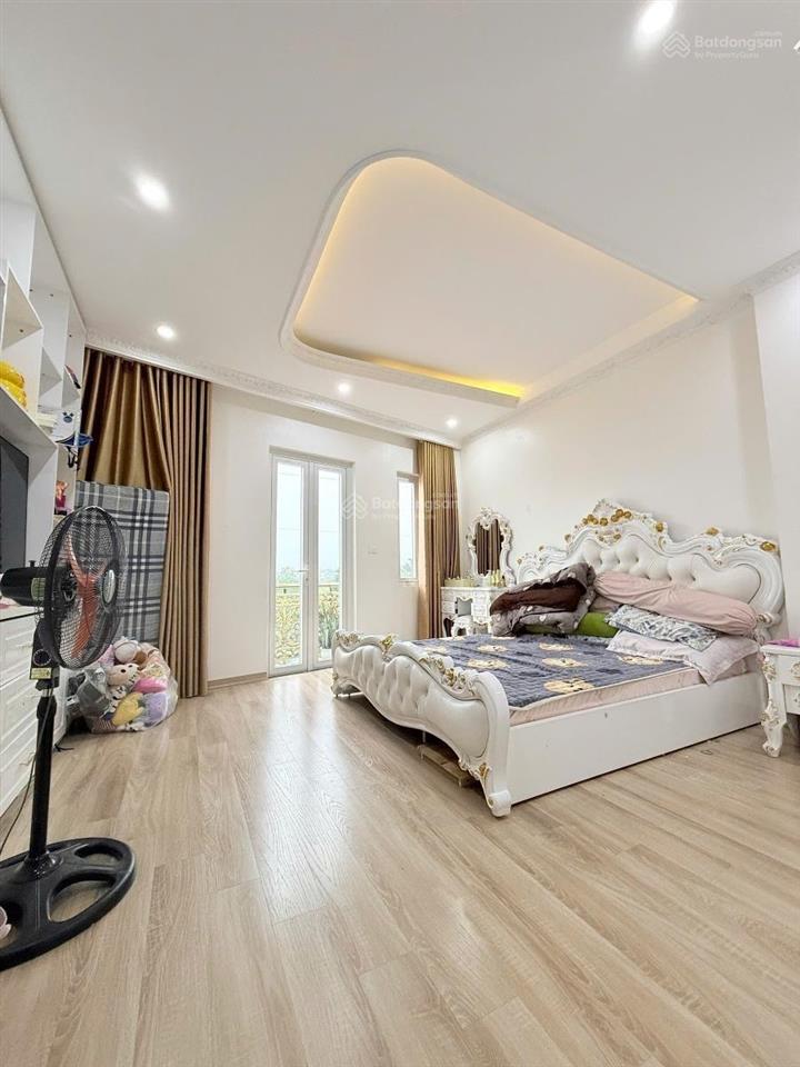 Hiếm!bán nhà đức diễn,bể bơi từ liêm,gần oto,thang máy,dt40mx6t,mt4.5m,7.9ty