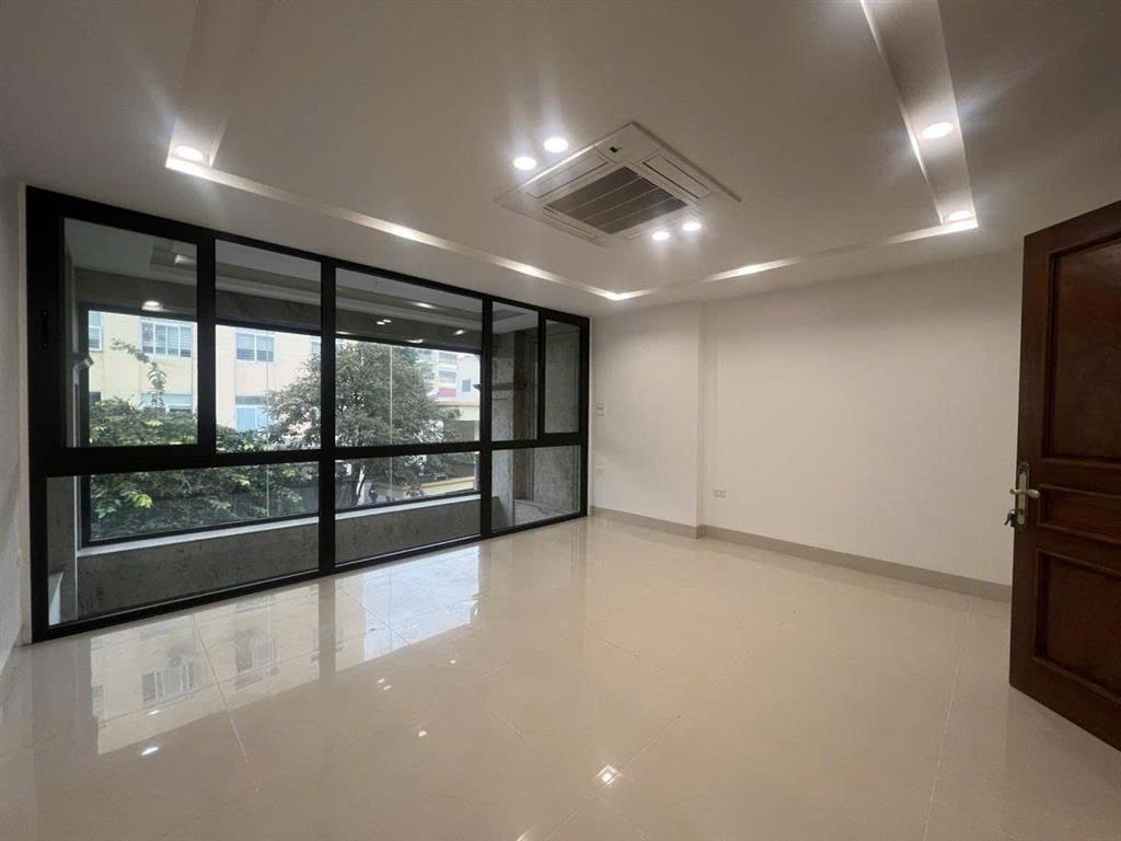 GIẢM 5 TỶ BÁN NHANH NHÀ MẶT PHỐ CỔ NHUẾ – 85M² x 7 TẦNG – THANG MÁY – 2 THOÁNG – 27 TỶ