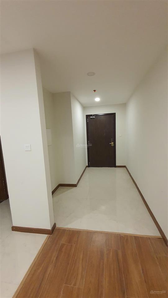 Chính chủ cho thuê gấp căn hộ 4pn, 3wc, 210m2 tại discovery complex, 30 triệu vnd