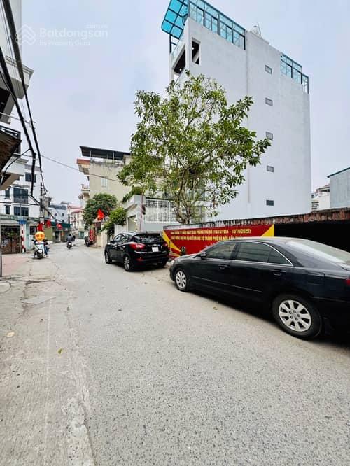 Nhà nguyễn văn linh  82m  6 tầng thang máy, ô tô tải tránh, kinh doanh tốt, gần aeon mall