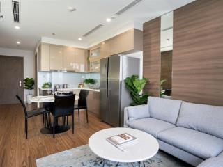 Chính chủ gửi bán căn hộ 2pn 68m2 toà w3 vinhomes westpoint, view khách sạn marriot  giá tốt