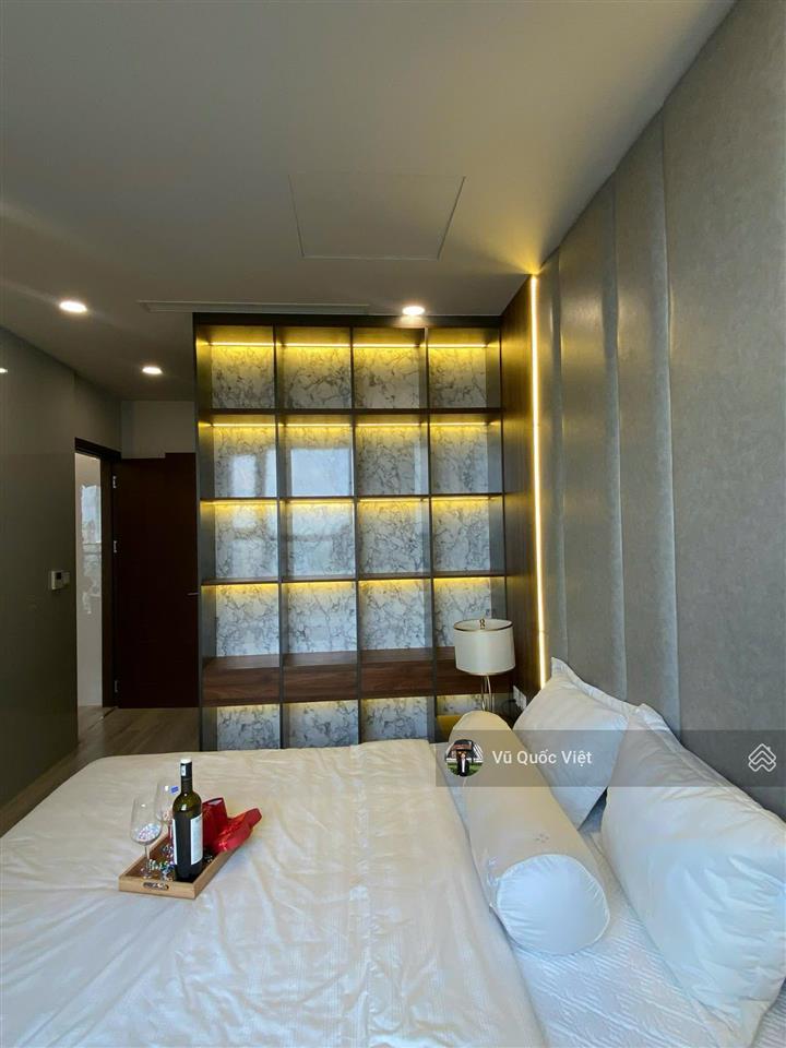 Chủ nhà thiện chí bán căn 2pn 2vs 80m2 chung cư sun square  lê đức thọ, tầng trung thoáng giá tốt