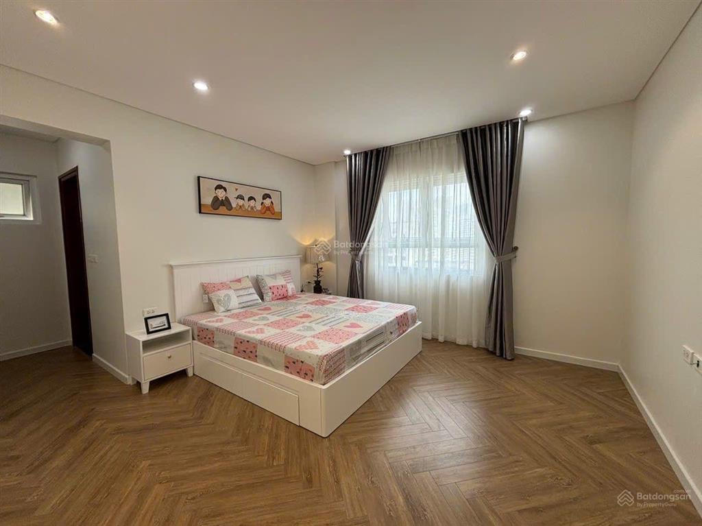 Bán căn hộ 184m2 chung cư sudico sông đà, tầng đẹp, sổ đỏ sẵn giao dịch, giá tốt thị trường