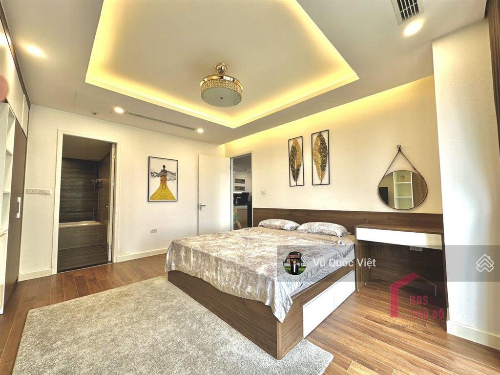 Chủ nước ngoài gửi em bán căn hộ 3pn 2vs dự án d’. le roi soleil tây hồ  view ôm trọn hồ