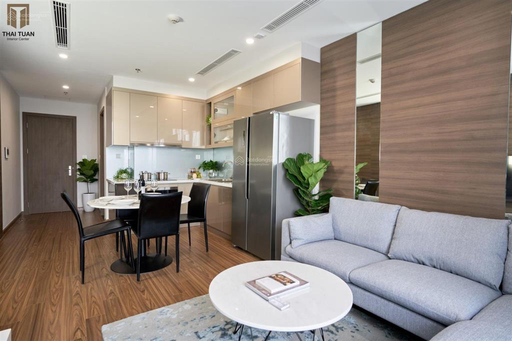 Chính chủ gửi bán căn hộ 2pn 68m2 toà w3 vinhomes westpoint, view khách sạn marriot  giá tốt