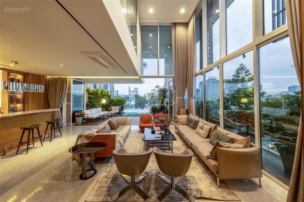 Siêu phẩm căn penthouse 350m2 dự án kosmo tây hồ | full nội thất nhập khẩu cao cấp  giá tốt