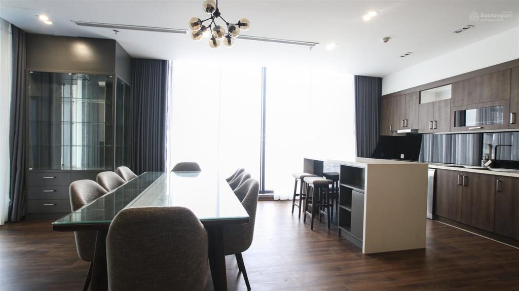 Căn góc hoa hậu 4pn 3vs trục 10 tòa m3 đẹp vinhomes metropolis  view hồ tây | giá rất tốt