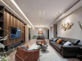 Cần bán căn hộ 173m2 4pn 3vs tại thăng long no1  tầng trung view hồ | giá hơn 70tr/m2