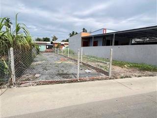 Bán 140m2 đất đường hưng định 24/ thông ra chợ chòm sao, có sẵn thổ cư, sổ sẵn, giá full sang tên