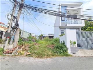 Nắm chủ lô đất ngay 550 cách vincom dĩ an 1km, diện tích 74,6m2 sổ sẵn, full thổ cư, hàng ngộp hiếm