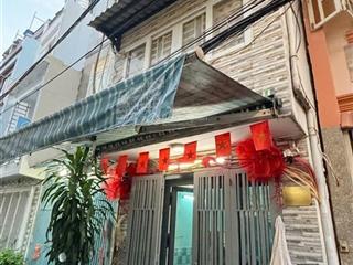 Bán nhà trung tâm quận 4 gần cầu calmette