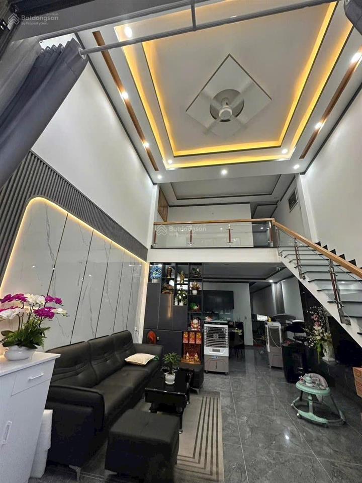 Cần bán gấp nhà gần tp mới bình dương