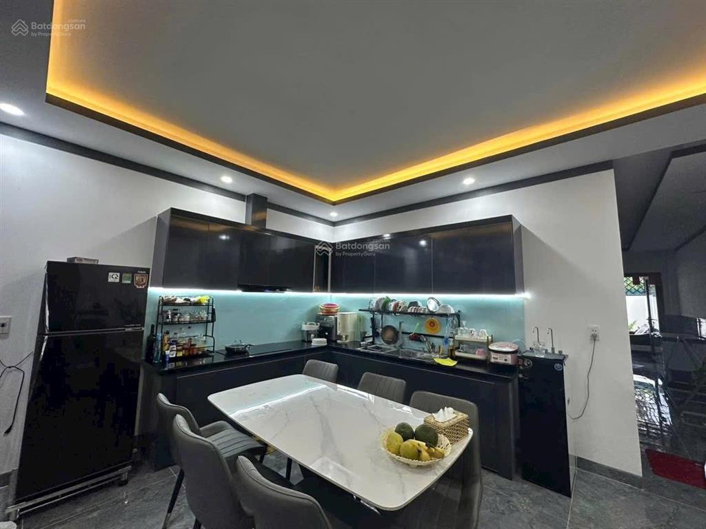 Cần bán gấp nhà gần tp mới bình dương