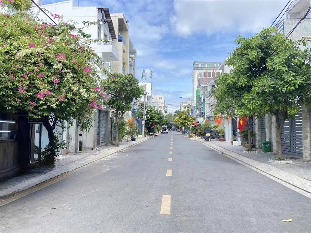 Bán 120m2 đất nhìn đường 49, tân thuận mới, thích hợp xây căn hộ dịch vụ, biệt thự mini, sân vườn