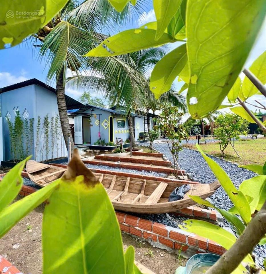 Bán 1,3ha đất thổ cư sổ hồng thích hợp mở quán ăn sinh thái sân vườn đường nhựa ô tô 16 chỗ vào đất