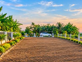 Chính chủ bán đất, kẹt ngân hàng nên bán giá rất rẻ so với mặt bằng khu vực, gởi hoa hồng cao ạ