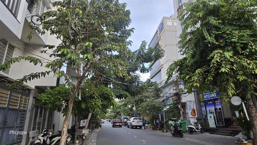 Bán nhà mặt tiền đường số 81 tân quy, đường đẹp ít chủ chịu bán, dt 5,3x18,6m, 04 tầng giá 19,5 tỷ