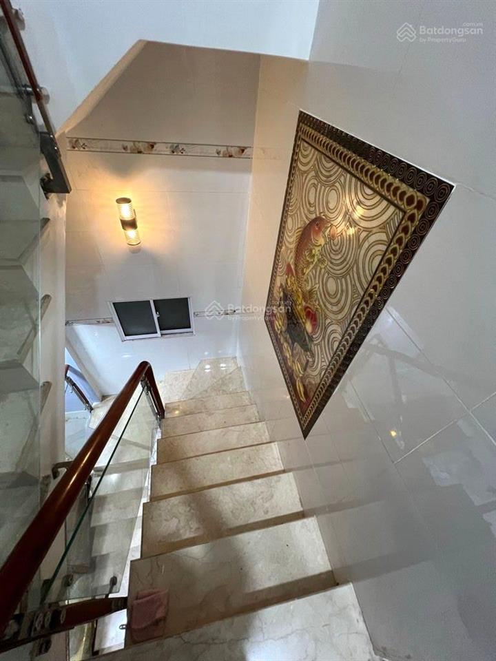 Bán nhà 3 tầng quận 7, xe hơi 16 chổ quay đầu, mặt tiền 5m, đường số 2 phường tân quy gần lotte mar