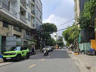 Nhà mới 4 tầng, mặt tiền 7m, hẻm ôtô quay đầu, gần lotte. tặng nội thất. 9.5 tỷ, lô góc 2 mặt tiền