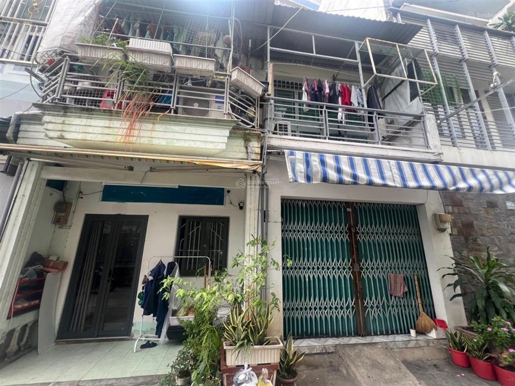 Bán nhà đường ô tô kế bên ngang 7.4m, gần lotte, dòng tiền 20 tr/tháng trần xuân soạn, giá 8.5 tỷ