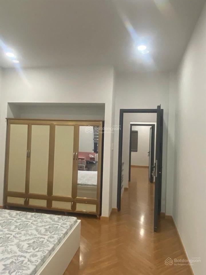 Bán nhà lê văn lương gần lotte, nhiều phòng ngủ, hẻm rộng 5m, thông thoáng, giá 6.2 tỷ