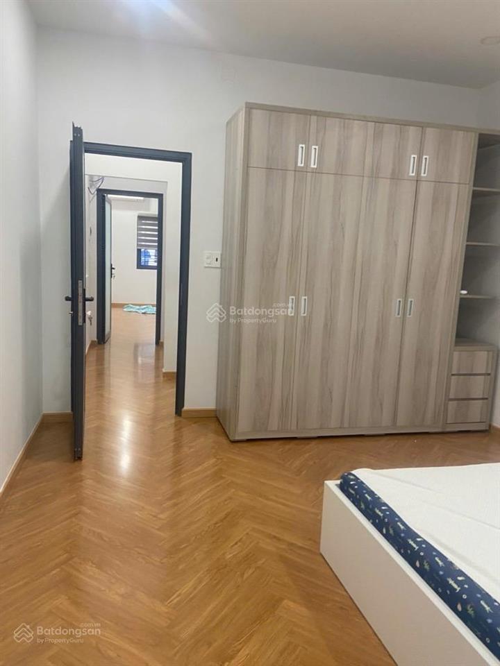 Bán nhà lê văn lương gần lotte, nhiều phòng ngủ, hẻm rộng 5m, thông thoáng, giá 6.2 tỷ