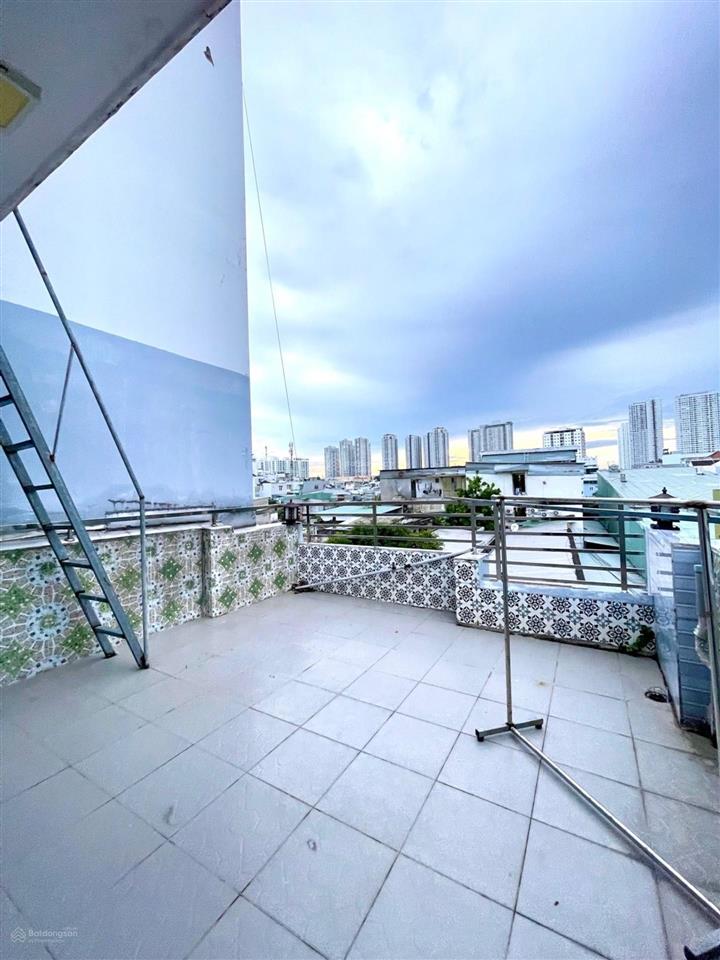 Bán nhà 4 tầng đường số tân quy, mặt tiền 4.3m, vừa ở vừa kinh doanh, đường 8m, vỉa hè 3m, 9.5 tỷ