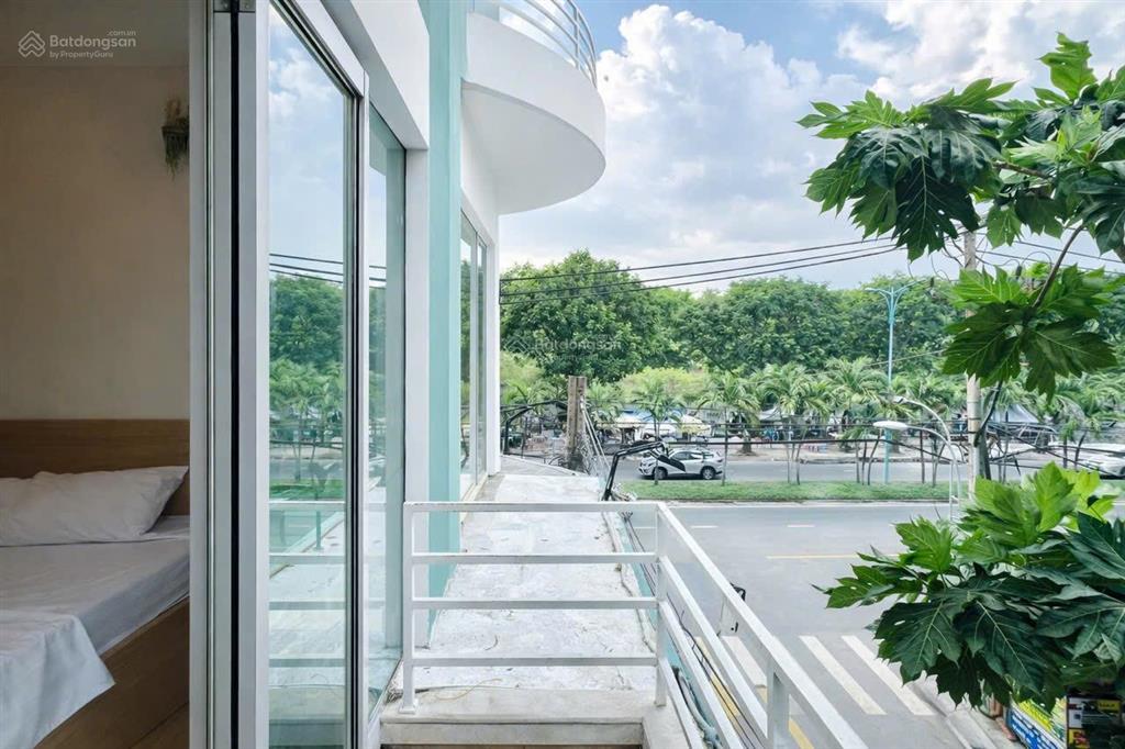 Cho thuê căn hộ ngay vòng xoay trung sơn