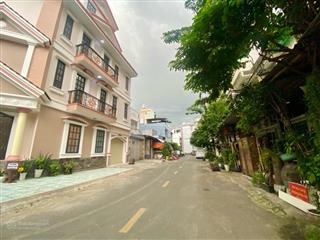 Hoàng xuân nhị, tân phú  hẻm 8m  40m2 4 tầng 4pn  nhà mới đẹp ở ngay  giá 7.9 tỷ