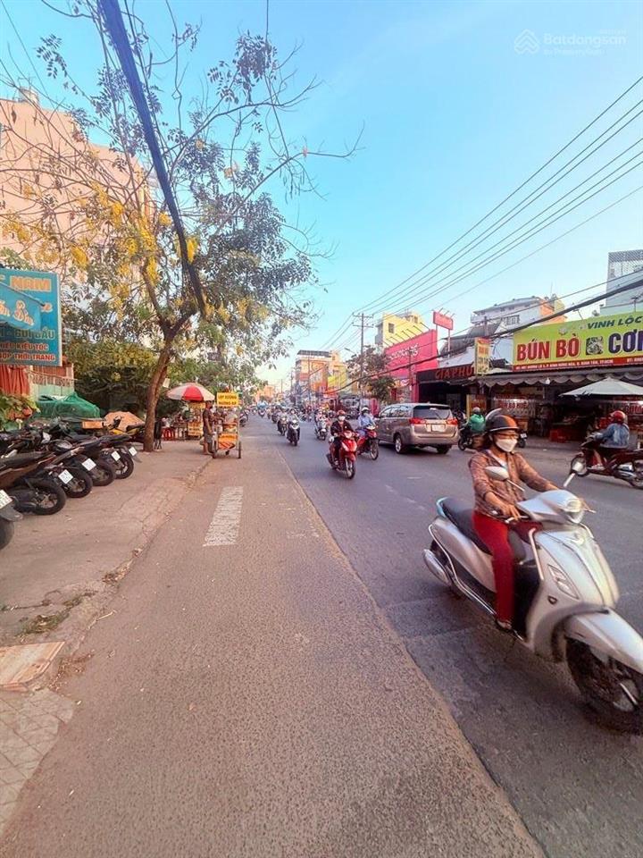 Mặt tiền tây thạnh  dòng tiền gần 4.5 tỷ/năm (hđ thuê còn 5 năm)  45 phòng cao cấp  chỉ 89.x tỷ