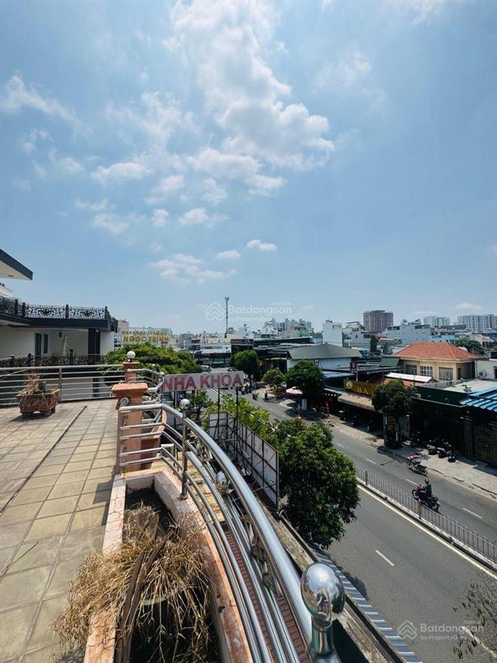 Mt nguyễn sơn đoạn đầu  dt lớn 11x30 phù hợp xây tòa nhà vp nha khoa bệnh viện... 58 tỷ