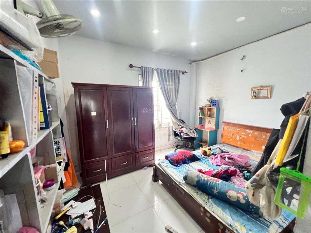 Chân dài lê văn quới / mã lò q. bình tân  4x25 vuông vức 3 tầng mênh mông  02 mặt tiền.