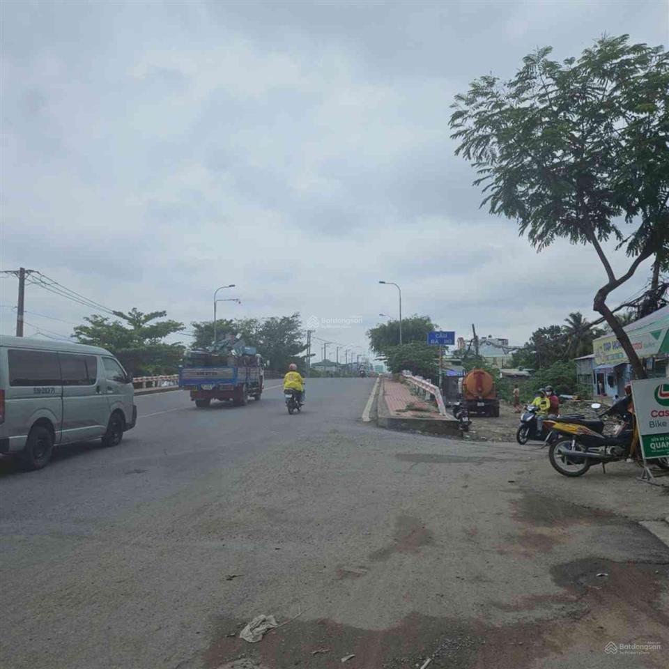 Đất tân tạo, bình tân  dt 1635m2 full thổ ngang 20m vuông vắn, dòng tiền 120tr/th. hơn 50 tỷ