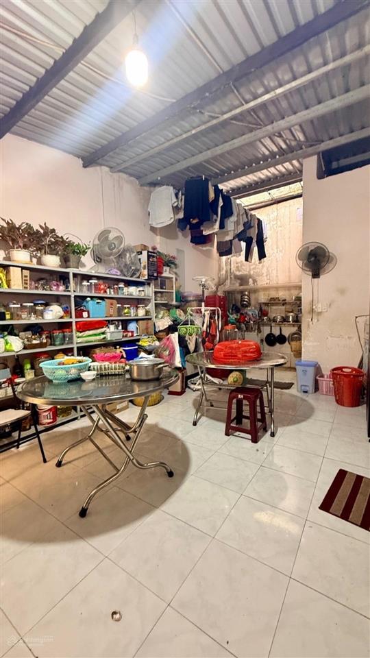 Mtkd hoàng hoa thám, tân bình  142m2  kề cộng hòa / t3  phù hợp xây khách sạn, chdv. hơn 30 tỷ.